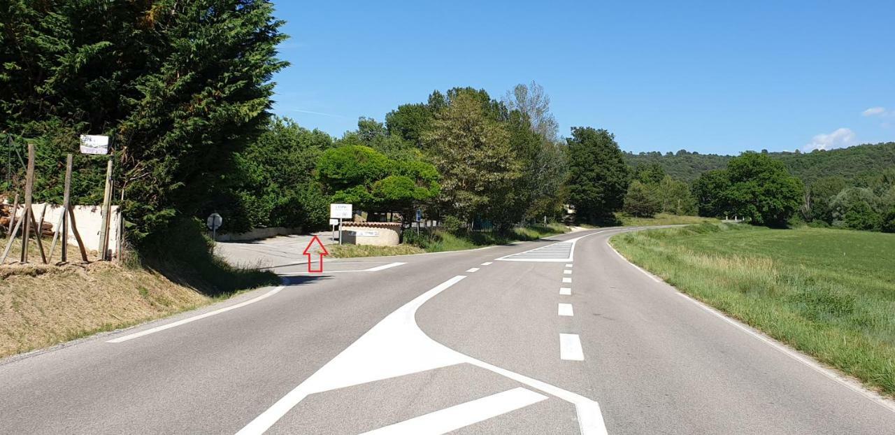Mazet De Vacances Dans Le Domaine De L'Espai Saint-Martin-de-Brômes Екстериор снимка