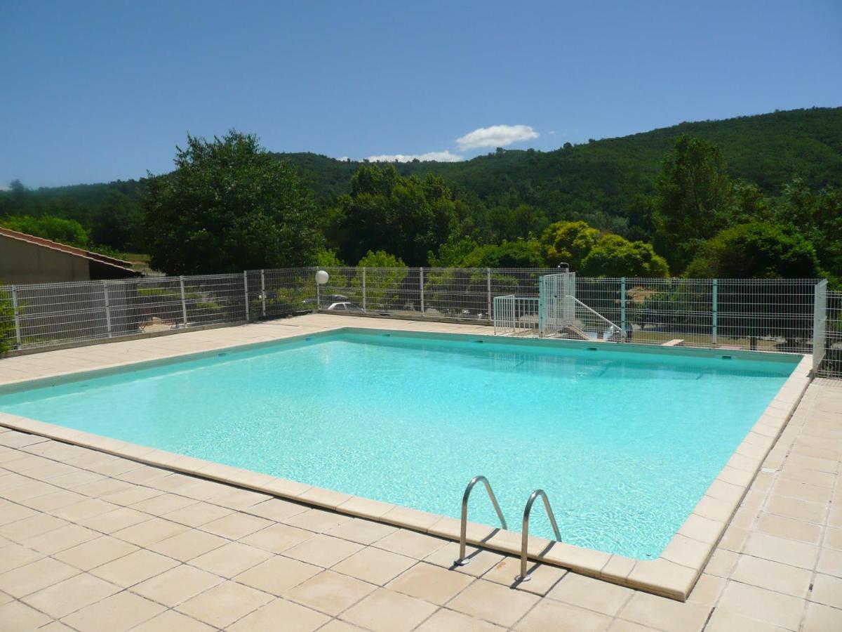 Mazet De Vacances Dans Le Domaine De L'Espai Saint-Martin-de-Brômes Екстериор снимка